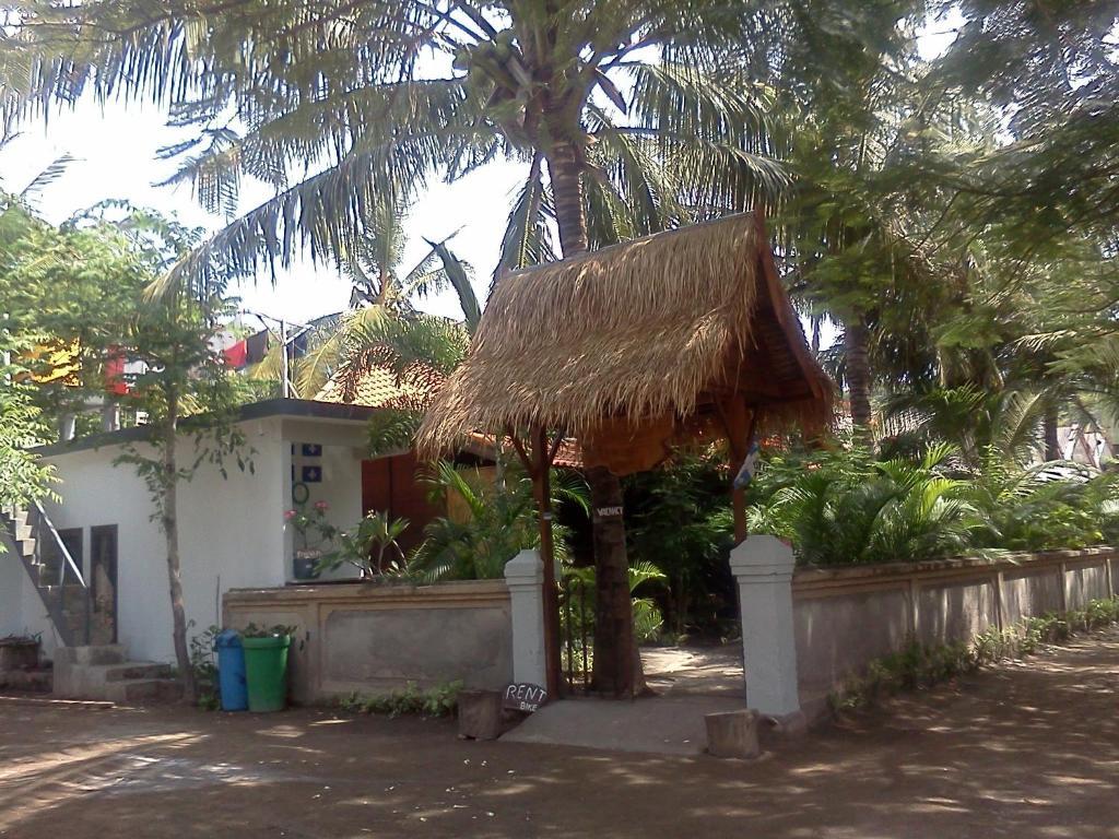 Oceane Paradise Bungalow Gili Trawangan Room photo